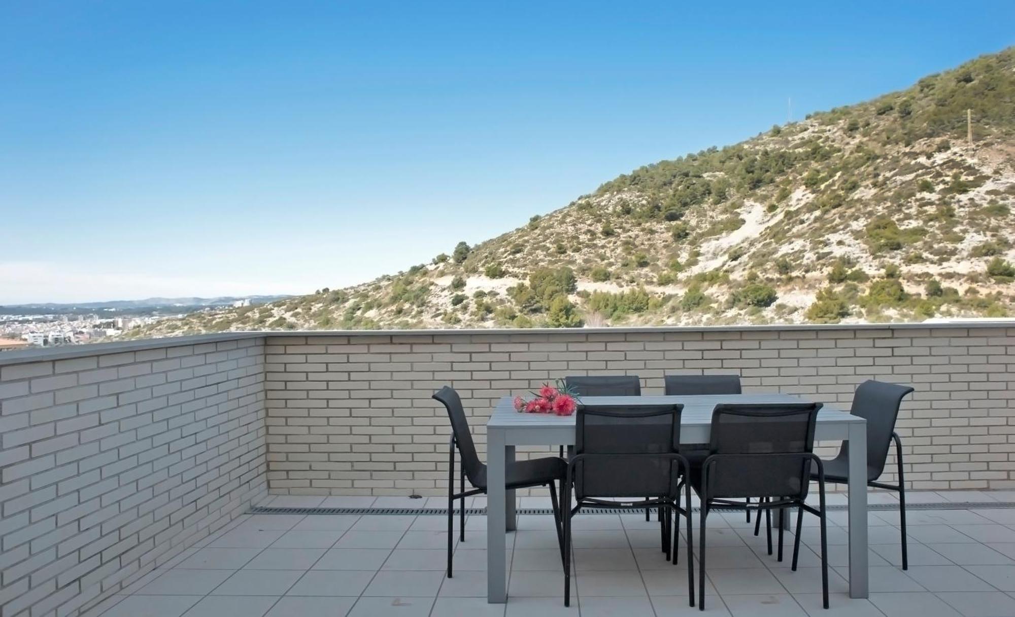 Apartament Duplex Moderno 3 Hab Parking, Vistas Al Mar Y Terraza Sitges Zewnętrze zdjęcie
